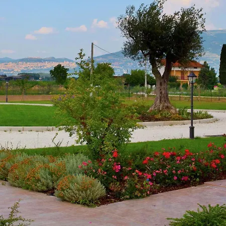 Romantic Countryside Escape