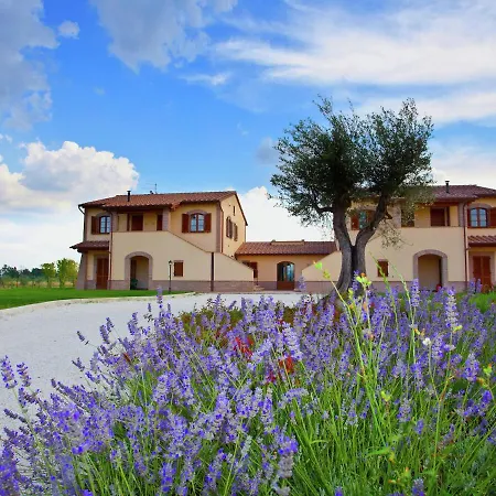 Romantic Countryside Escape Villa Tordandrea